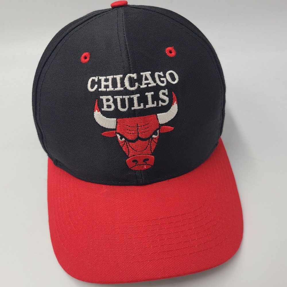 Vintage Chicago Bulls Hat Snapback Logo 7 Black Red NBA‎ Basketball 90s Logo Men
